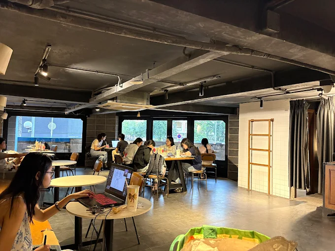 KATINAT 787 Trần Hưng Đạo, Quận 5